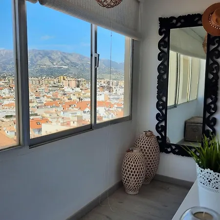 Paseo Del Rey - 2 Bedrooms Oceanfront Lägenhet Fuengirola